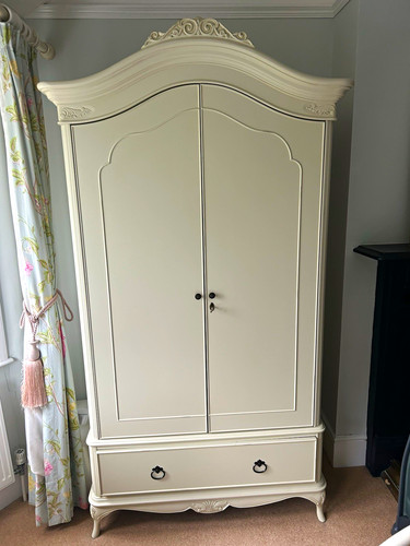 Willis gambier ivory bedroom - &,